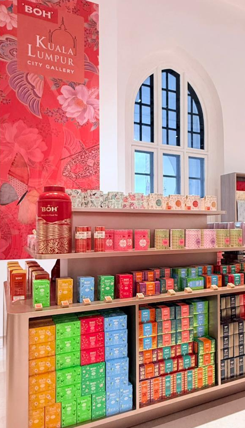 BOH Gallery Retail Shop inside Bangunan Sultan Abdul Samad 1